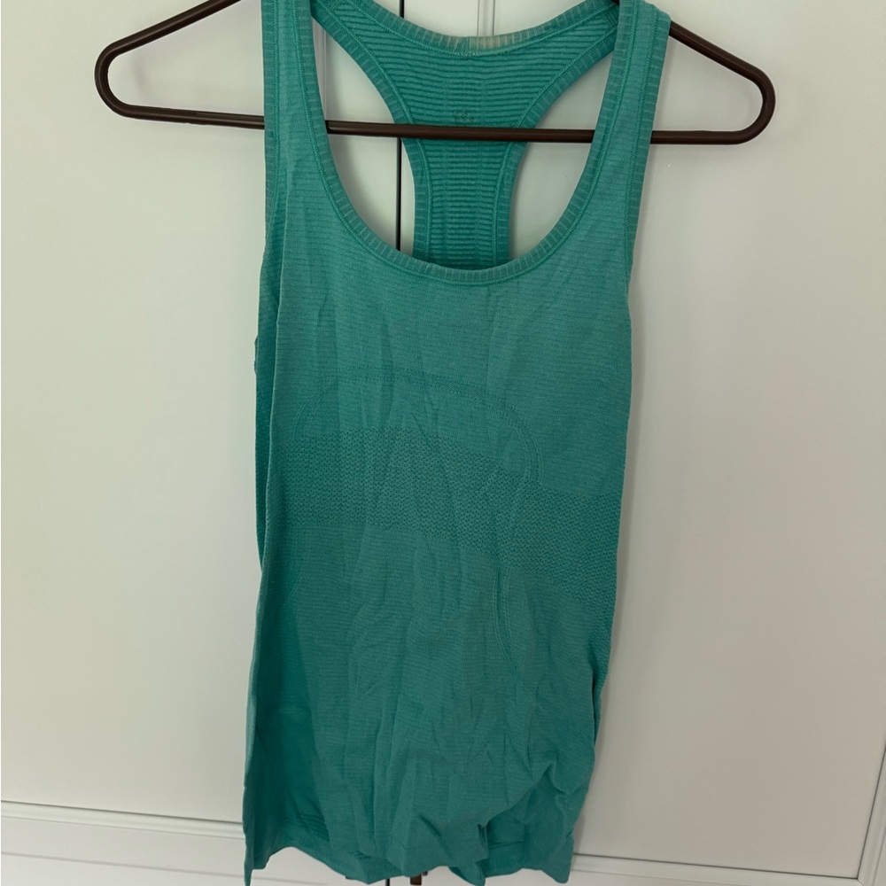 Lululemon Green Racerback Athletic Tank Top Size 8 Workout Yoga